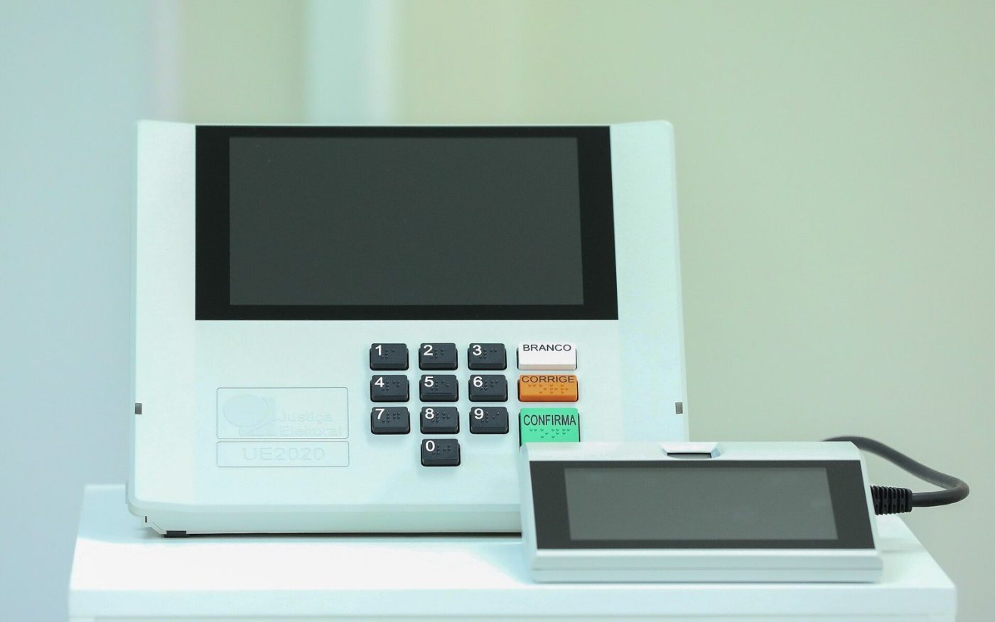 A Brazilian electronic voting machine (urna eletrônica)