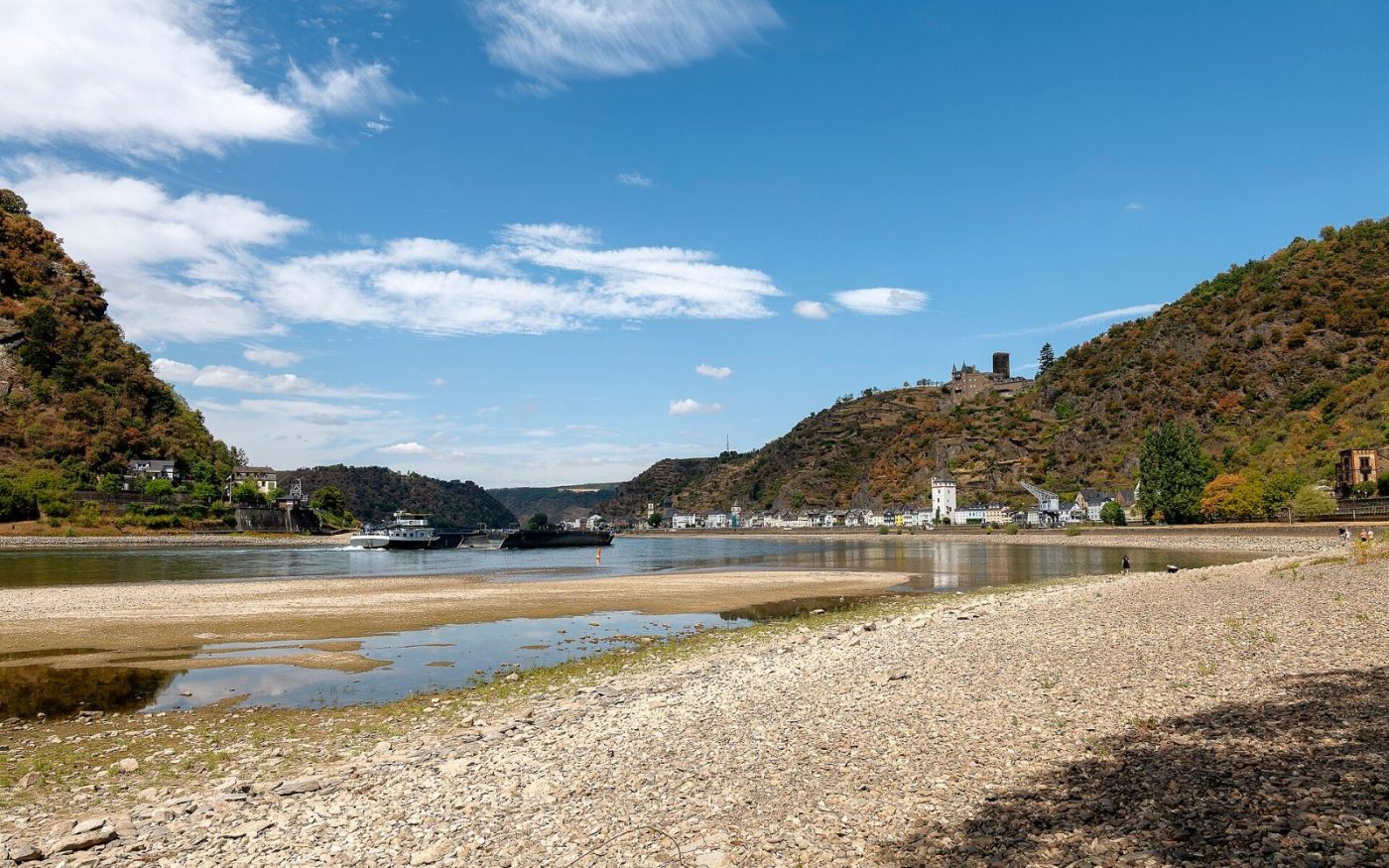 Low water on the Middle Rhine at Sankt Goarshausen, Germany, in 2026, with exposed riverbanks